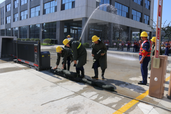 “以‘演’促防 以‘練’備戰(zhàn)”公司保稅區(qū)廠區(qū)開展2024年自然災害（防臺風、防汛）處置演練活動650.png